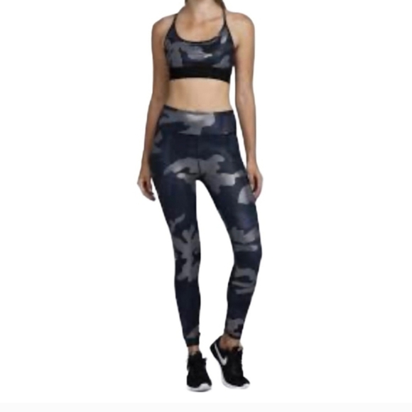 Noli Pants - NWOT Noli Guerra Metallic Blue and Gray Camo Leggings Size 2